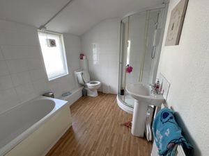 Photo 5- click for photo gallery